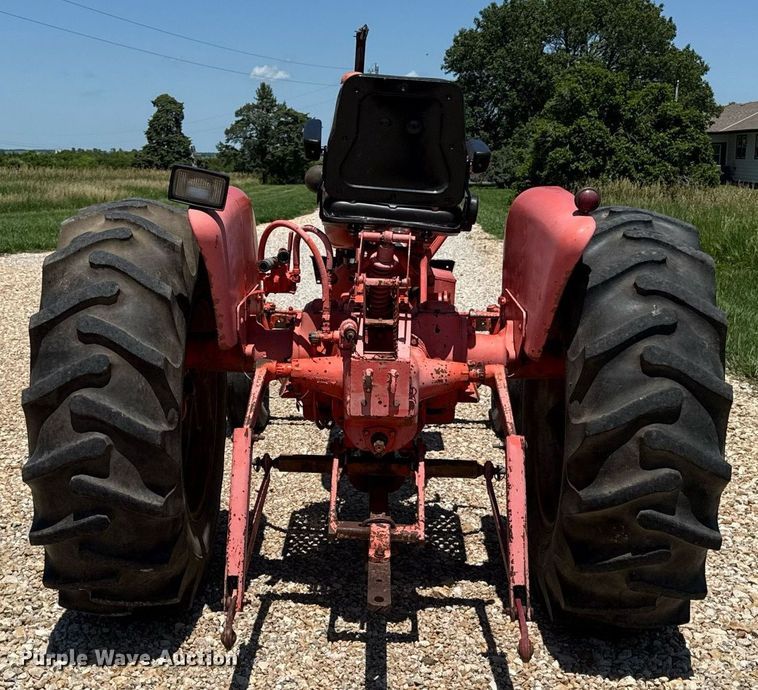 image for item DZ4211 1958 Allis-Chalmers D17 tractor