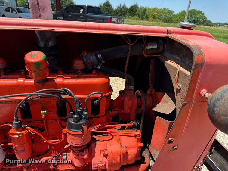 image for item DZ4211 1958 Allis-Chalmers D17 tractor