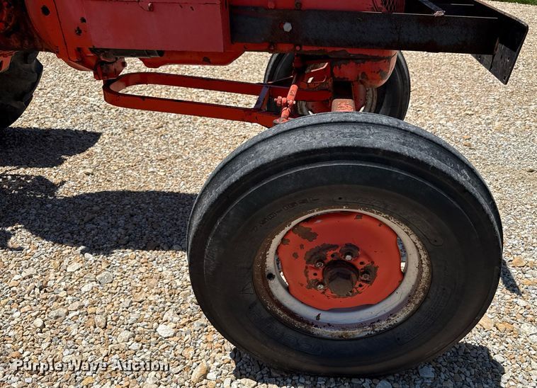 image for item DZ4211 1958 Allis-Chalmers D17 tractor