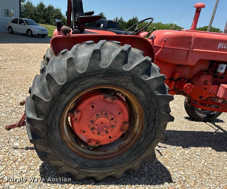 image for item DZ4211 1958 Allis-Chalmers D17 tractor
