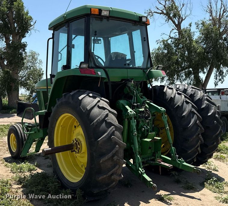 image for item DZ8547 John Deere 7600 tractor