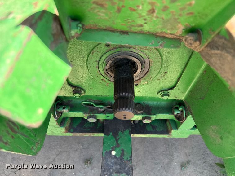 image for item DZ8547 John Deere 7600 tractor