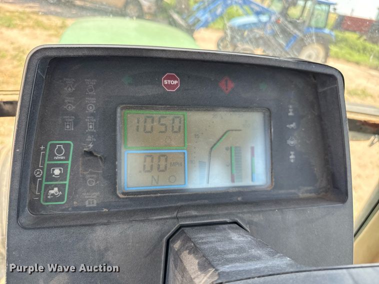 image for item DZ8547 John Deere 7600 tractor