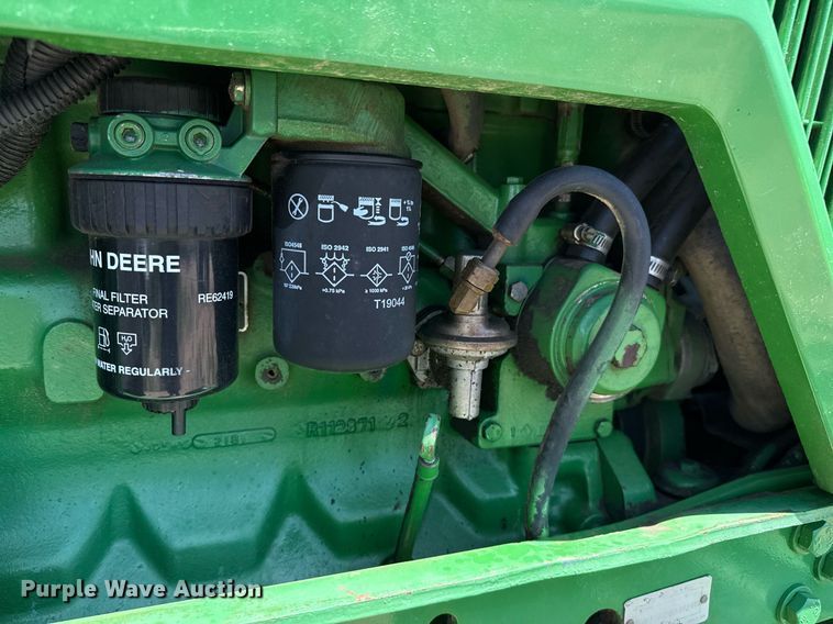 image for item DZ8547 John Deere 7600 tractor