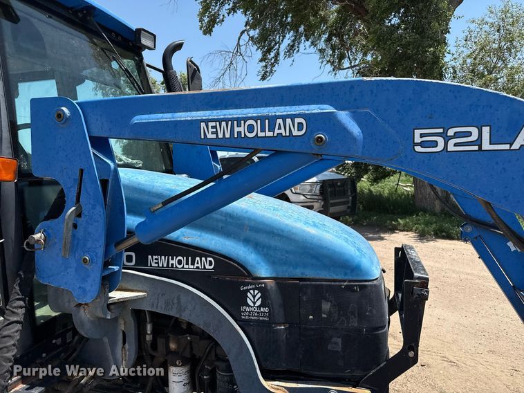 image for item DZ8548 New Holland TL90 tractor