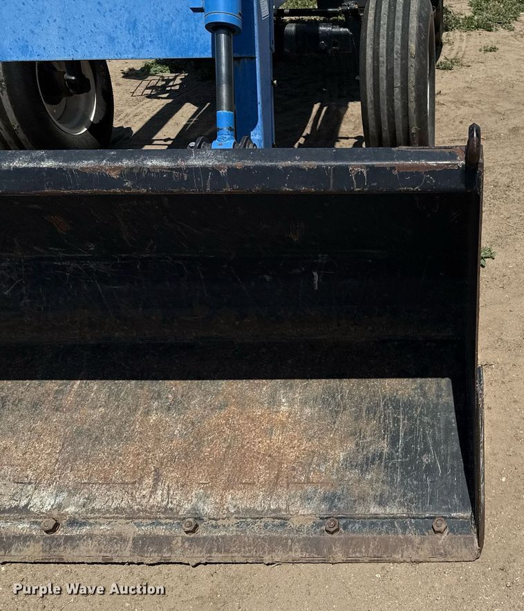 image for item DZ8548 New Holland TL90 tractor