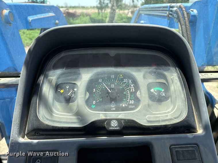 image for item DZ8548 New Holland TL90 tractor