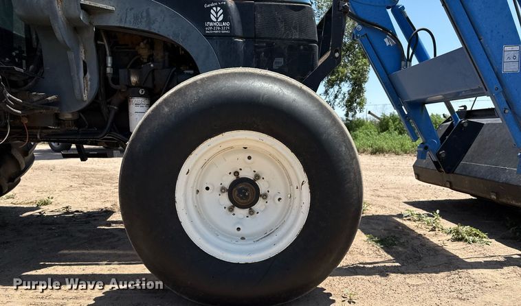 image for item DZ8548 New Holland TL90 tractor