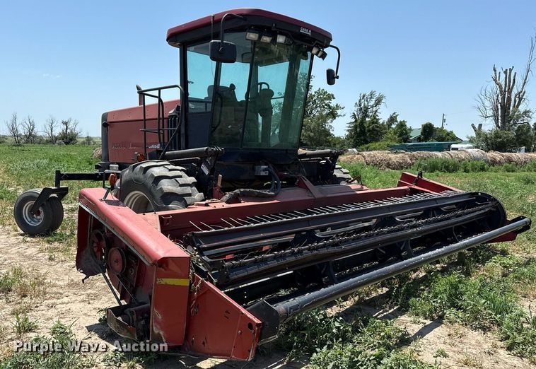 image for item DZ8549 Case WDX1101 swather / windrower