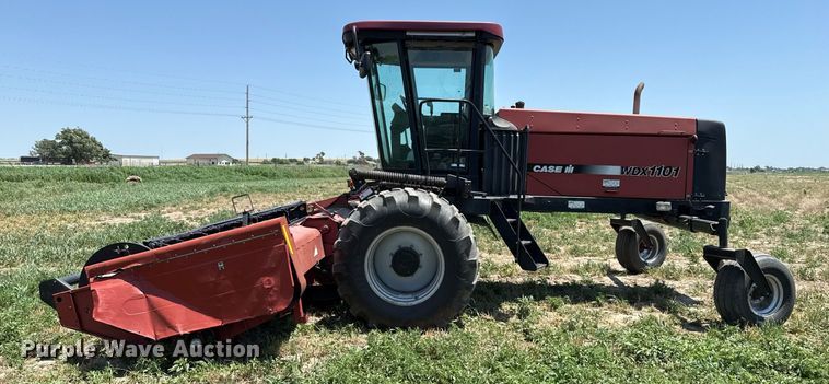 image for item DZ8549 Case WDX1101 swather / windrower