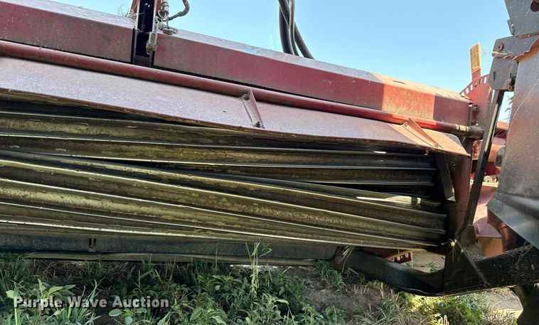 image for item DZ8549 Case WDX1101 swather / windrower