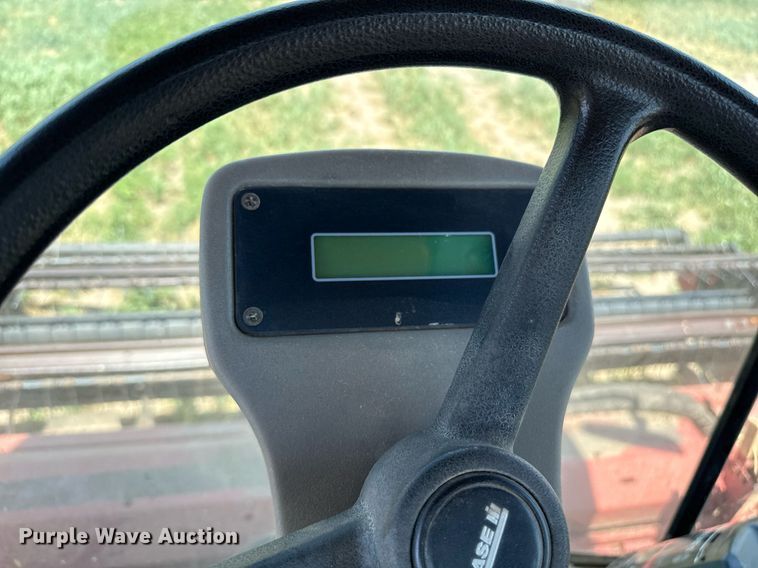 image for item DZ8549 Case WDX1101 swather / windrower