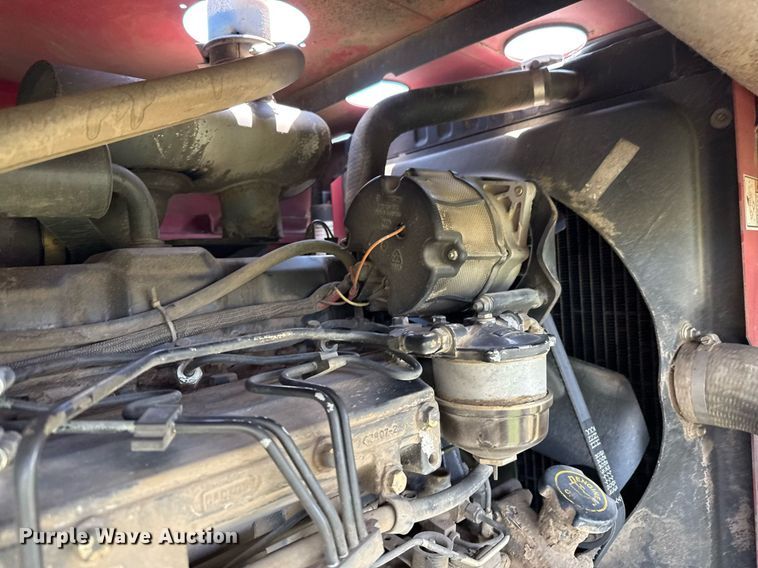 image for item DZ8549 Case WDX1101 swather / windrower