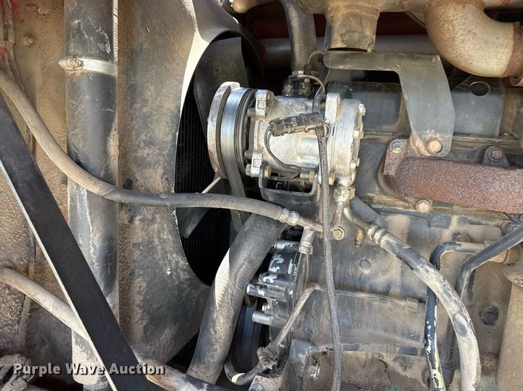 image for item DZ8549 Case WDX1101 swather / windrower