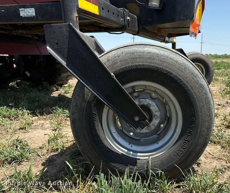 image for item DZ8549 Case WDX1101 swather / windrower