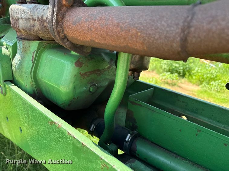 image for item DZ8580 1952 John Deere 50 tractor