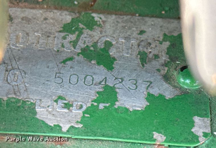 image for item DZ8580 1952 John Deere 50 tractor