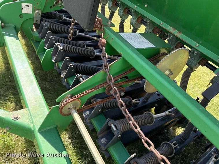 image for item DZ8583 Great Plains Solid Stand 1300 grain drill