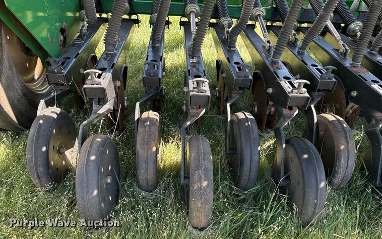 image for item DZ8583 Great Plains Solid Stand 1300 grain drill