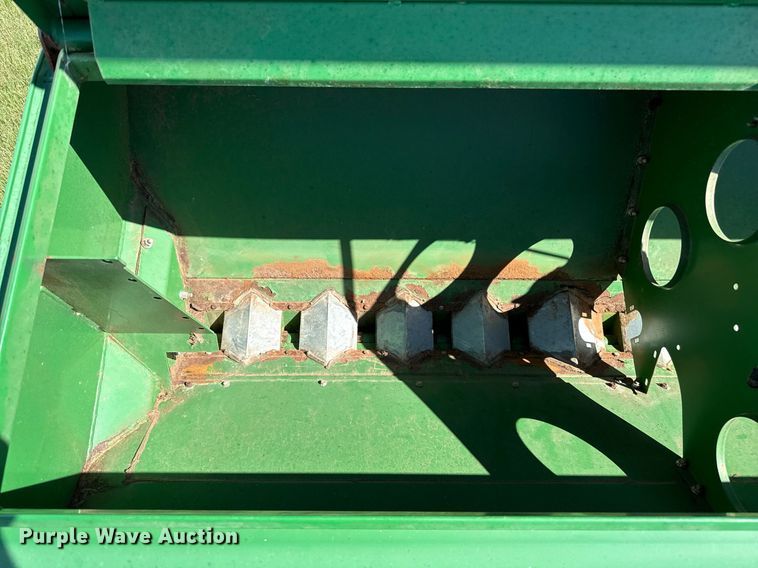 image for item DZ8583 Great Plains Solid Stand 1300 grain drill