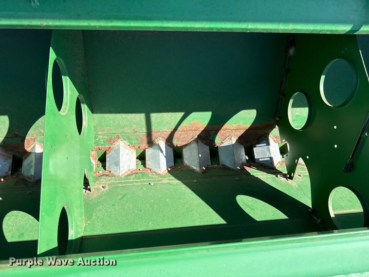 image for item DZ8583 Great Plains Solid Stand 1300 grain drill