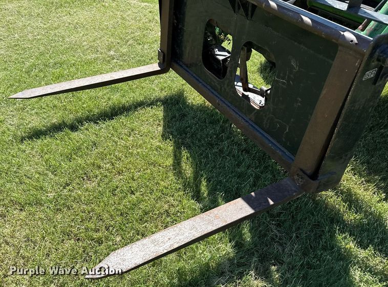 image for item DZ8585 John Deere 5310 MFWD tractor