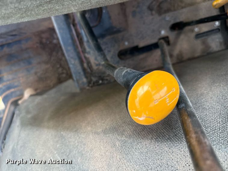 image for item DZ8585 John Deere 5310 MFWD tractor