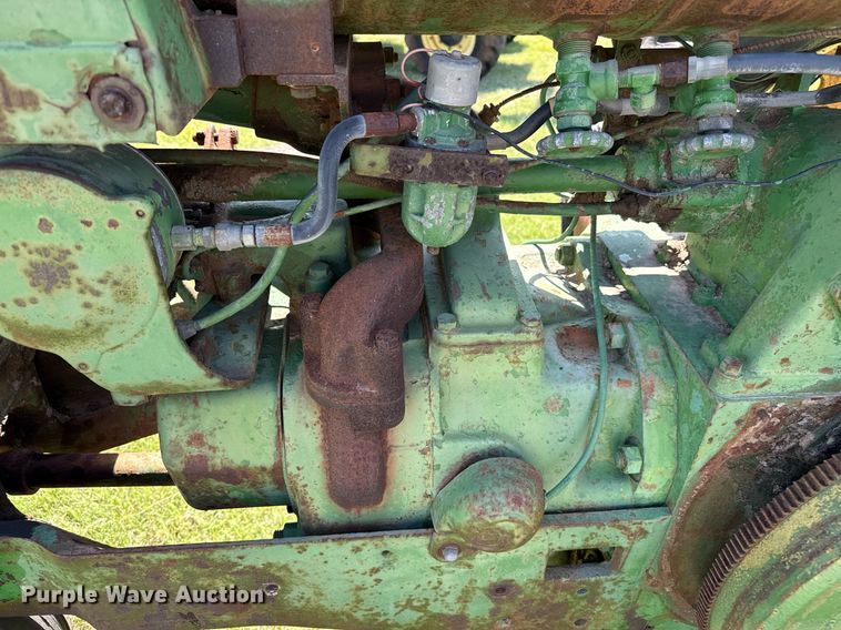 image for item DZ8586 1956 John Deere 70 tractor