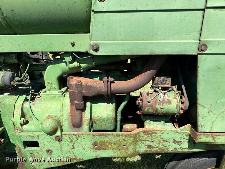 image for item DZ8586 1956 John Deere 70 tractor