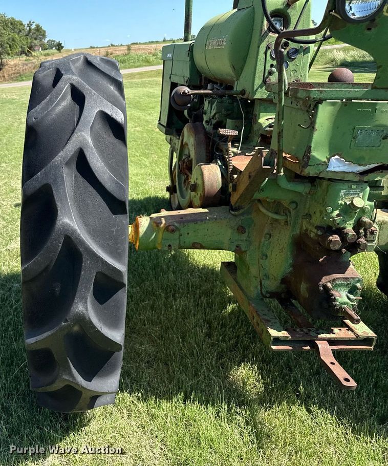 image for item DZ8586 1956 John Deere 70 tractor