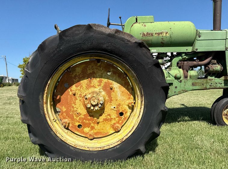 image for item DZ8586 1956 John Deere 70 tractor