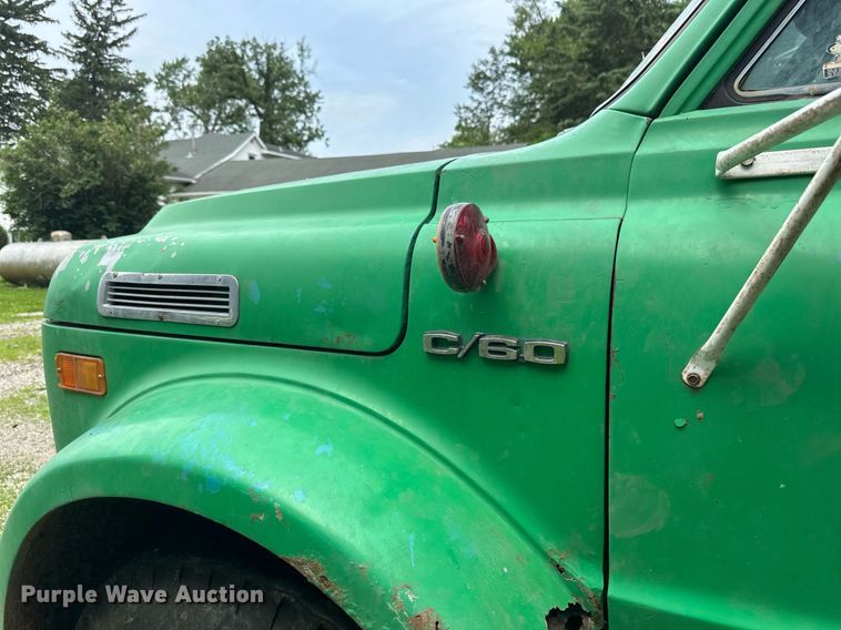 image for item EB2685 1970 Chevrolet C60 grain truck