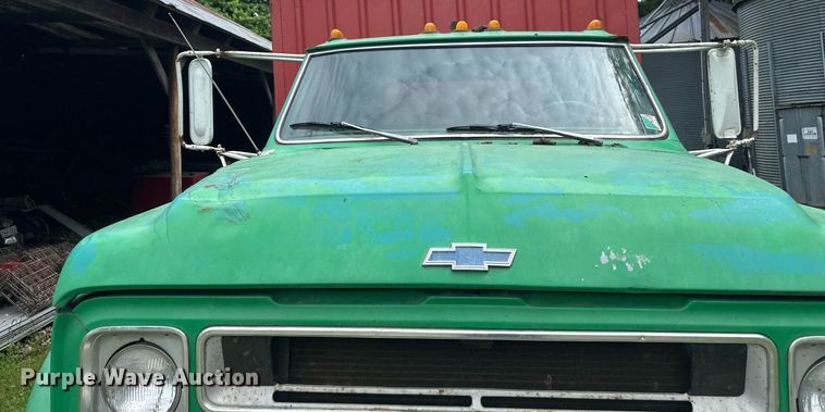 image for item EB2685 1970 Chevrolet C60 grain truck