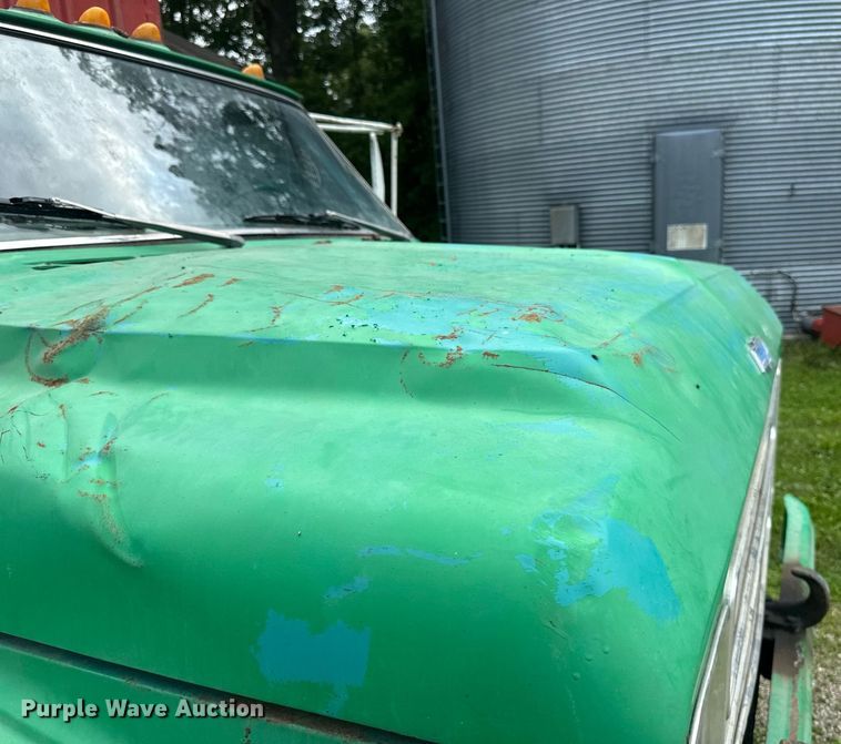 image for item EB2685 1970 Chevrolet C60 grain truck