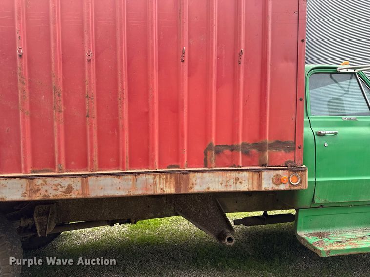 image for item EB2685 1970 Chevrolet C60 grain truck