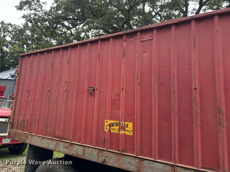 image for item EB2685 1970 Chevrolet C60 grain truck