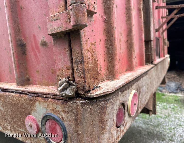 image for item EB2685 1970 Chevrolet C60 grain truck