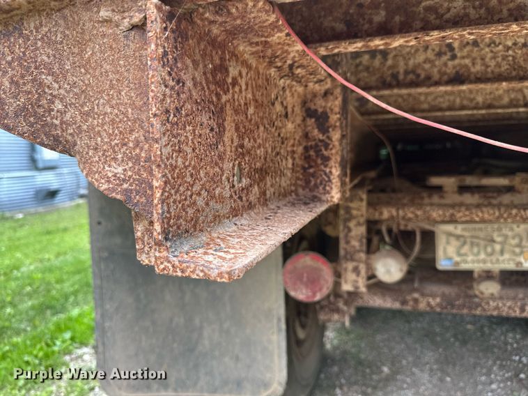 image for item EB2685 1970 Chevrolet C60 grain truck