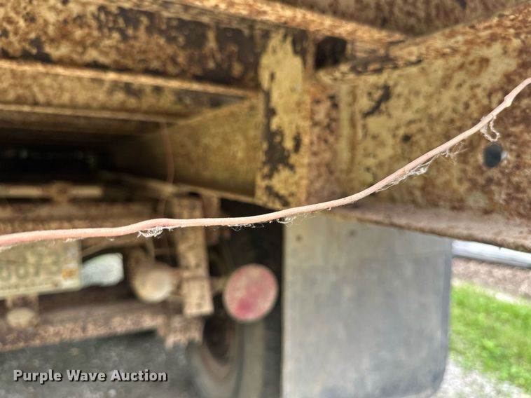 image for item EB2685 1970 Chevrolet C60 grain truck