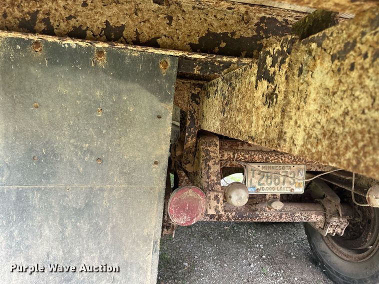 image for item EB2685 1970 Chevrolet C60 grain truck