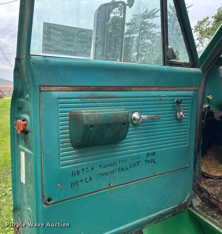 image for item EB2685 1970 Chevrolet C60 grain truck