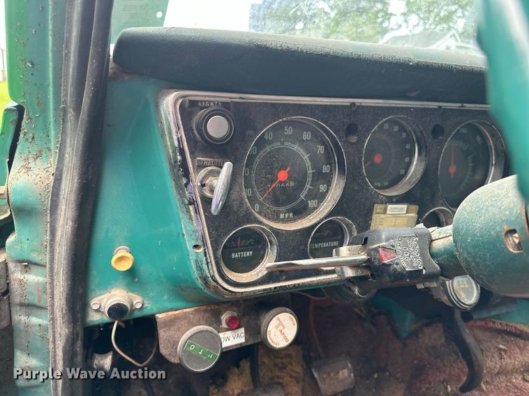 image for item EB2685 1970 Chevrolet C60 grain truck