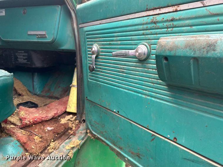 image for item EB2685 1970 Chevrolet C60 grain truck