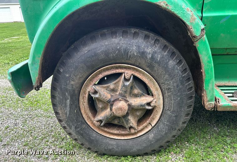 image for item EB2685 1970 Chevrolet C60 grain truck