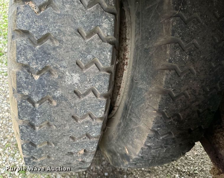 image for item EB2685 1970 Chevrolet C60 grain truck