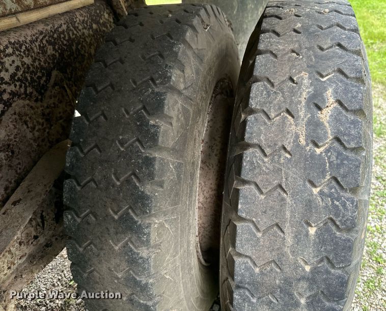 image for item EB2685 1970 Chevrolet C60 grain truck