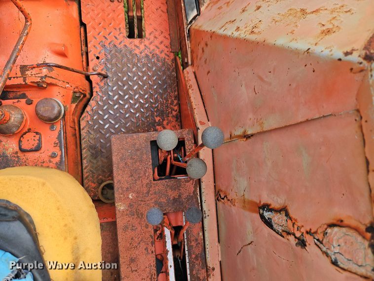 image for item EB8152 Allis-Chalmers One-Eighty tractor