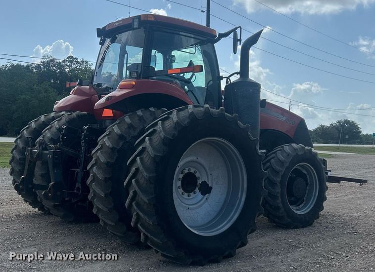 image for item EC1404 2014 Case IH Magnum 250 MFWD tractor