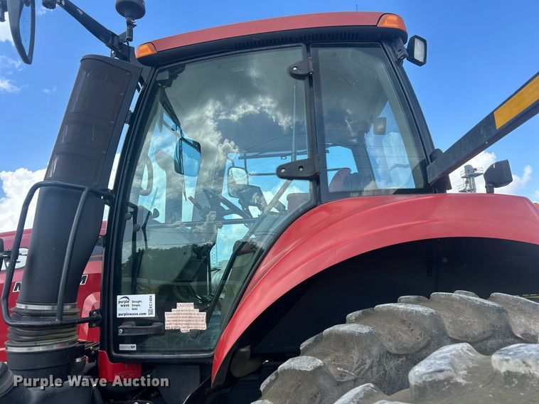 image for item EC1404 2014 Case IH Magnum 250 MFWD tractor