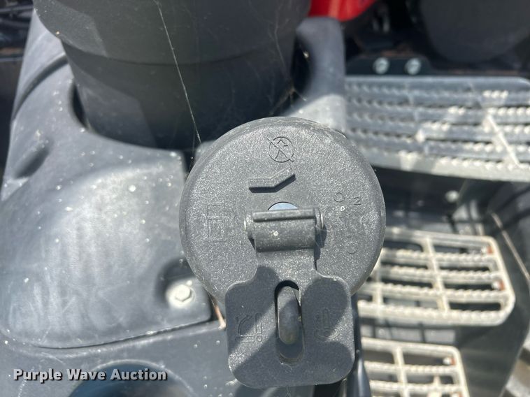 image for item EC1404 2014 Case IH Magnum 250 MFWD tractor